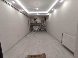 Para'dan Acil!!! Harika Konumda + Ferah Temiz 2+1 Bahçe Katı+ Kaçırmayın