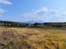 Güzelyurt'ta Muhteşem Manzaralı Arsa