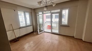 Köşem Emlaktan Satılık Daire