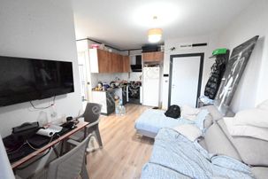 Üstünkent'ten Çiftlikköy'de Yatırımlık 2+1 Satılık Daire