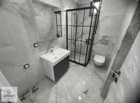 Emek Mah'de Tek Daire Üzeri Y.ısıtmalı 3+1 Lux Arakat