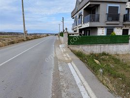 Gömeç Sahil Tarafında Müstakil Tapulu Yola Cepheli Arsa