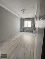 Kızıltoprak Mah Meydan Tıp Arkası 2+1 2.kat Satılık Daire.