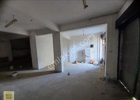 Yaya Ve Araç Trafiği Yüksek Bölgede Satılık Dükkan