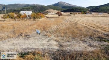 Çomaklıda Sulama Alanı İçi 1133 M2 Elektrik Su Dibinde Tek Tapu