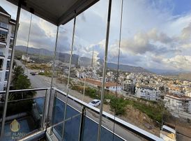 3+1 3 Adet Cam Balkon 2 Banyo 2 Wc Ayrı Mutfak Siteiçi Manzaralı