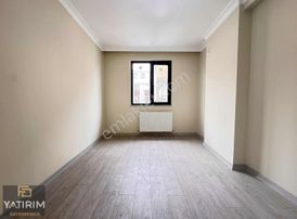 Atatürk Caddesi Yakını 3+1 165 M2 Çift Banyolu Fırsat Dubleks