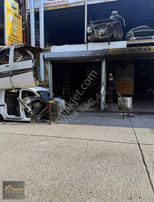 Aria'dan İkitelli Atatürk Oto Sanayide Devren Satılık Dükkan