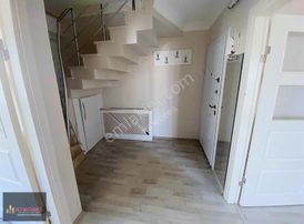 Çayırova İnönü Mah Satılık 2+1 İskanlı Kullanışlı Dubleks Daire