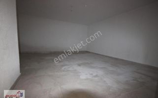 Anadoludan Bahçelevler De 3. Caddeye Yakın 35+25m2 Dükkan