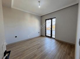 Başiskele Yeşilyurt'ta Geniş 3+1 Çatı Dubleks