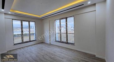 Çınar Emlak'tan Eğriköprüde Kiralık 2+1 Lüks Daire