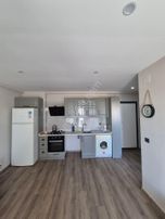 Gültepe'de 1+1 Full Eşyalı Caddeye Yakın Balkonlu Kiralık Daire