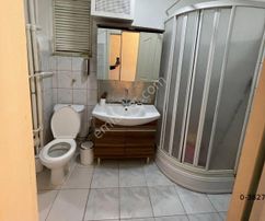 Cinnah Caddesi Üzeri Ön Cephe 2+1 Giriş Merkezi Isınma 90m2 Avukatlara , Mali Müşavirlere Vs