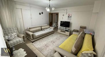 Kirazlıkta Satılık Önü Açık Full Öz. Asansörlü Arakat 3+1 Daire