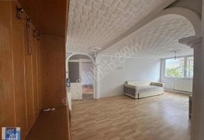 Sezgin Aslan'dan 56'lar 3+1 Kiralık Daire