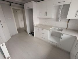 Atatürk Mh.ucaklı Park Yakını 2+1,95 M2. Asansörlü,k.otoparklı Kiralık Daire