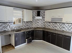 Serdivan Hızırılyas Tepesinde 3/1 Daire 1.kat