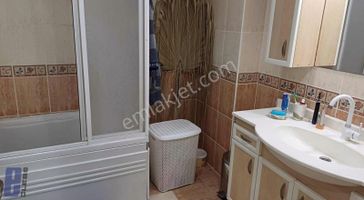 Mersin Çeşmeli Liparis 3 Sitesinde Full Eşyalı Köşe Daire