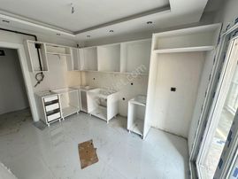 Zeki Emlak'tan İstasyon Civarı Satılık 2+1 Sıfır Daire