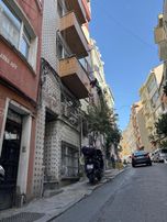 İstanbul Şişlide Satılık Komple Bina