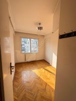 Poligon Metro Durağına 50 Metre 3+1 Otoparklı Arakat Köşe Daire