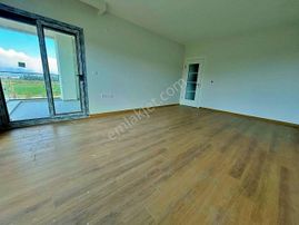 Uytundan Ören Yolunda Havuzlu Sitede 3+1 Lüks Daire