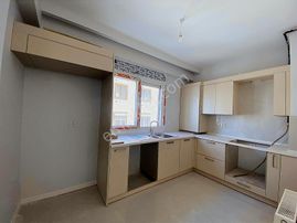 Turyap'tan Kozzy Avmye Komşu Balkonlu Sıfır 2+1