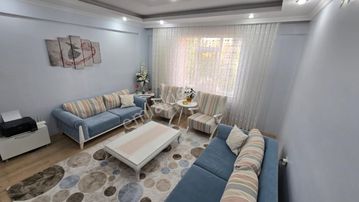 Çarşı Merkezde Süper Konumlu Ve Geniş Daire Arayanlara Fırsat!!!