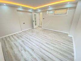 Atbiner Emlaktan Manisa Yunusemre Topçuasım Mahallesi 3+1 120m2 Asansörlü Full Arakat Daire