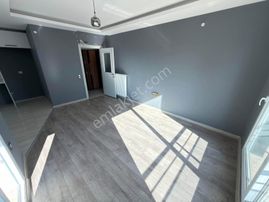 Pınar Mahallesi Türkmenbaşı’nda Lüks Site İçi 2+1 – 7/24 Güvenlik & Çift Havuz!