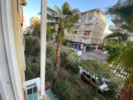 Kızılsaray Mah.de 3+1 İçi Kompile Yapılı Güney-batı Cepheli Lüks Daire 30.0000tl.ye Kiralık.