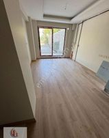 Anıttepede 1+1 Giriş Yeni Bina 5 Milyon 500 Bin Tl Cansudan