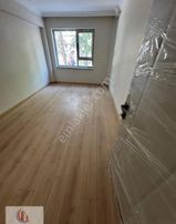 Anıttepede 2+1 Ön Giriş Yeni Bina 7 Milyon 500 Bin Tl Vansudan