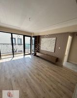 Bahçelide 1+1 Yeni Bina 3.katta 7 Milyon Tl Cansudan