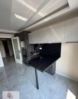 Bahçelide 4+1 Teraslı Dubleks Yeni Bina Köşe 17 Milyon Tl Cansudan