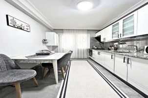 Merkezi Lokasyonda Lüx Tasarımlı 2+1 Satılık Daire