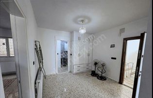 Konak'ta Müstakıl Bına Satılık