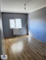 Ege Emlak'tan Beğendik Cumhuriyet Sitesinde 2+1 Kiralık Daire