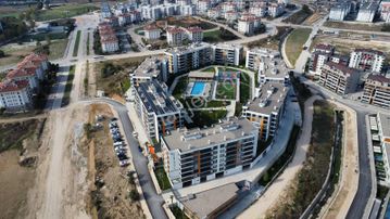 Yükselen Park Evlerinde Satılık 3+1 Daire Full Donatılı