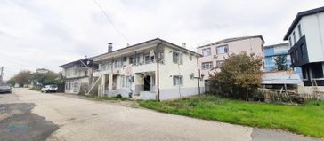 Metsa'dan Aziziye'de Acil Yakınında 2+0 Eşyalı Kiralık Daire