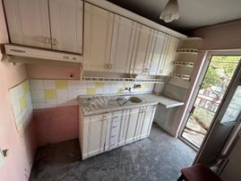 Canyapı'dan Edremıt Yolu Üzerinde Satılık 2+1 Daıre