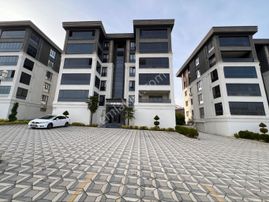 Roma' Dan Şehri Altın Da Satılık Daire