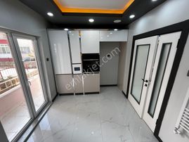 Pınarbaşı Mh 3+1 Bağımsız Ultra Lux Yapılı Caddeye Yakın Daire
