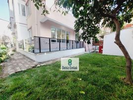 Denizden Akçay Sarıkızda Masrafsız Bahçe Kullanımlı Satılık 2+1 Daire.