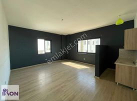 Bodrum Konacık Da Cadde Üstü Kiralık Ofis