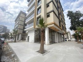 Çiğli Ataşehir'de 90m² Boş Dükkan