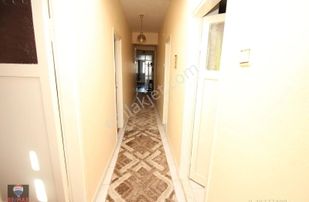 Buca Valı Rahmı Bey Mah Kasaplar Meydanı Heykelde Ünıversıteye Yakın 3+1 Genış Eşyalı Satılık Daıre