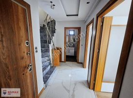 Remax Mid Balıkesir 2. Sakarya Mah. 2+1 Dublex Geniş Daire