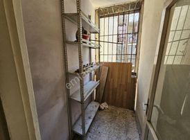 Genç Emlak'tan Mithat Paşa Mah Satılık 3+1 Daire.